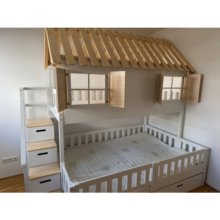 stapelbed 140x200 met trap dak en speelruimte kinderkamer