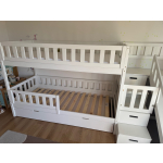 modern wit stapelbed met glijbaan voor kinderen