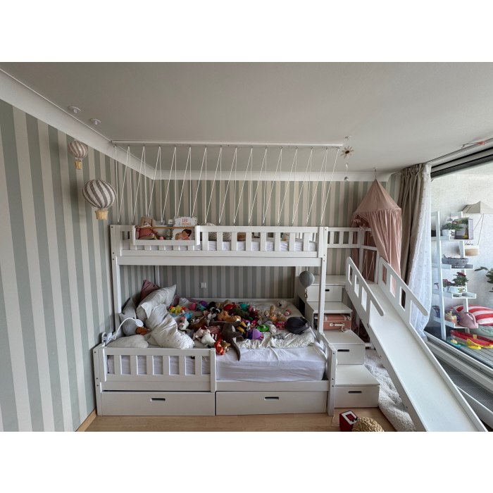 Familie stapelbed 120x200 onder, 90x200 boven