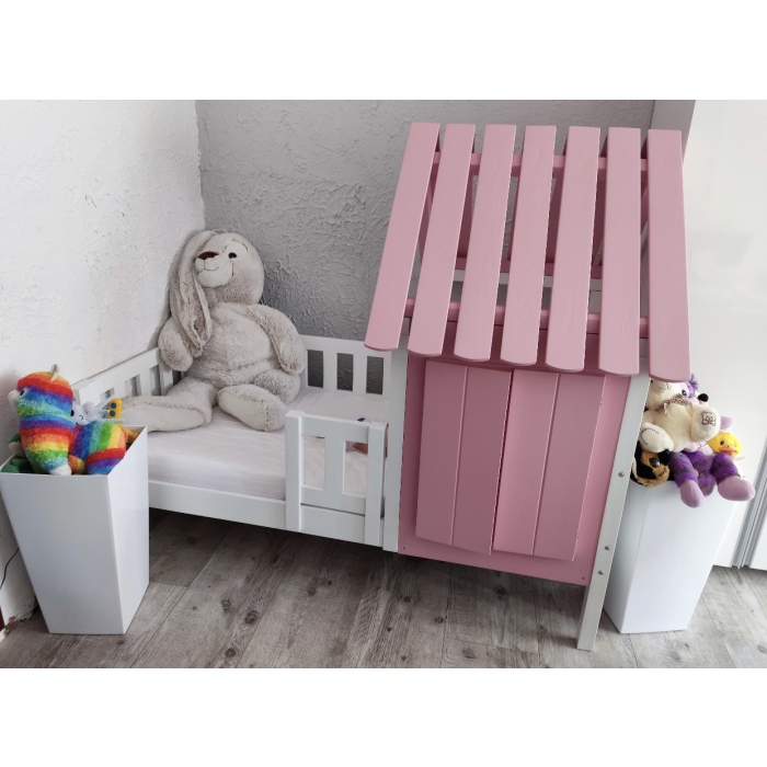 Kinderbed huisje met dak