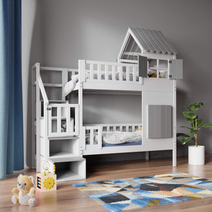 Stapelbed met trap en dak